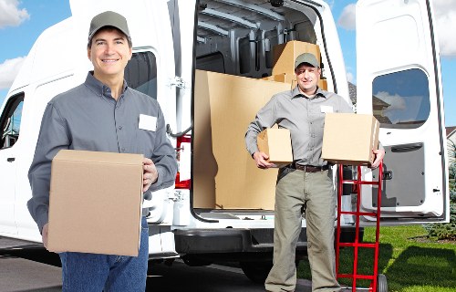 Commercial moving truck support for West Heath businesses